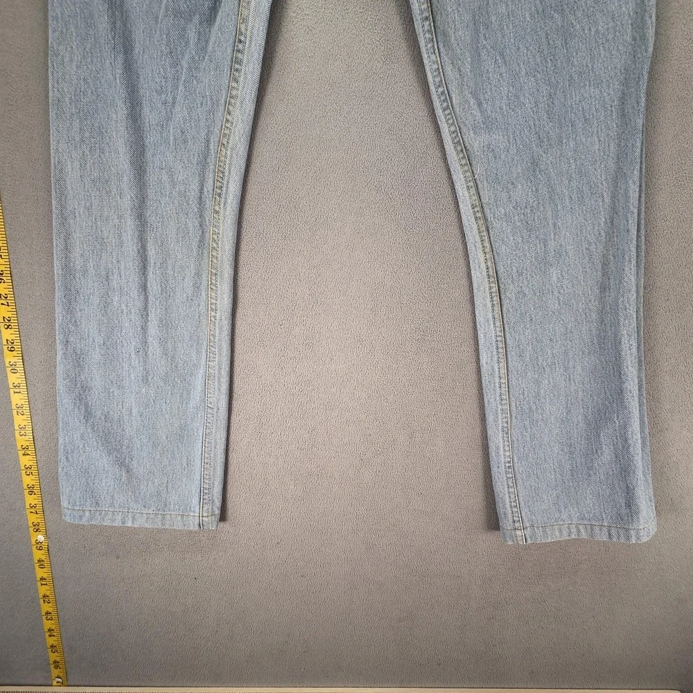 VTG Levis 501 Jeans Mens Blue Light Wash‎ Straight Button Fly USA Fits 26x29